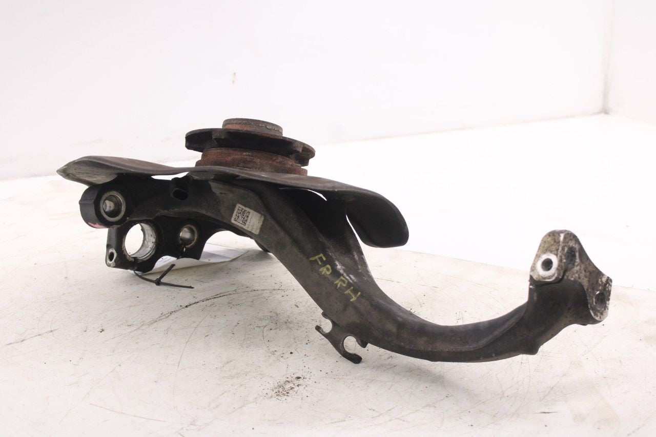 2012-18 Audi A7 Premium 3.0L AWD Front Suspension Right Side Spindle Knuckle Hub3
