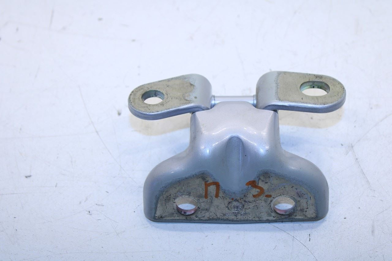 2020-2025 KIA Soul LX Rear Right Passenger Side Door Hinge Upper and Lower Pair - Alshned Auto Parts