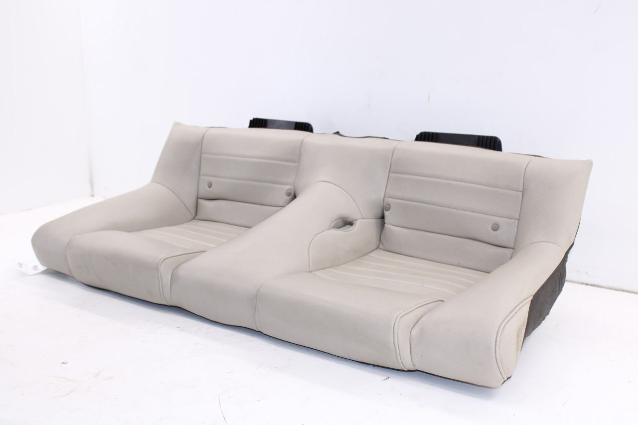 2010 Ford Mustang Premium Conv V6 RWD Rear 2nd Row Seat Upper and Lower Cushion10