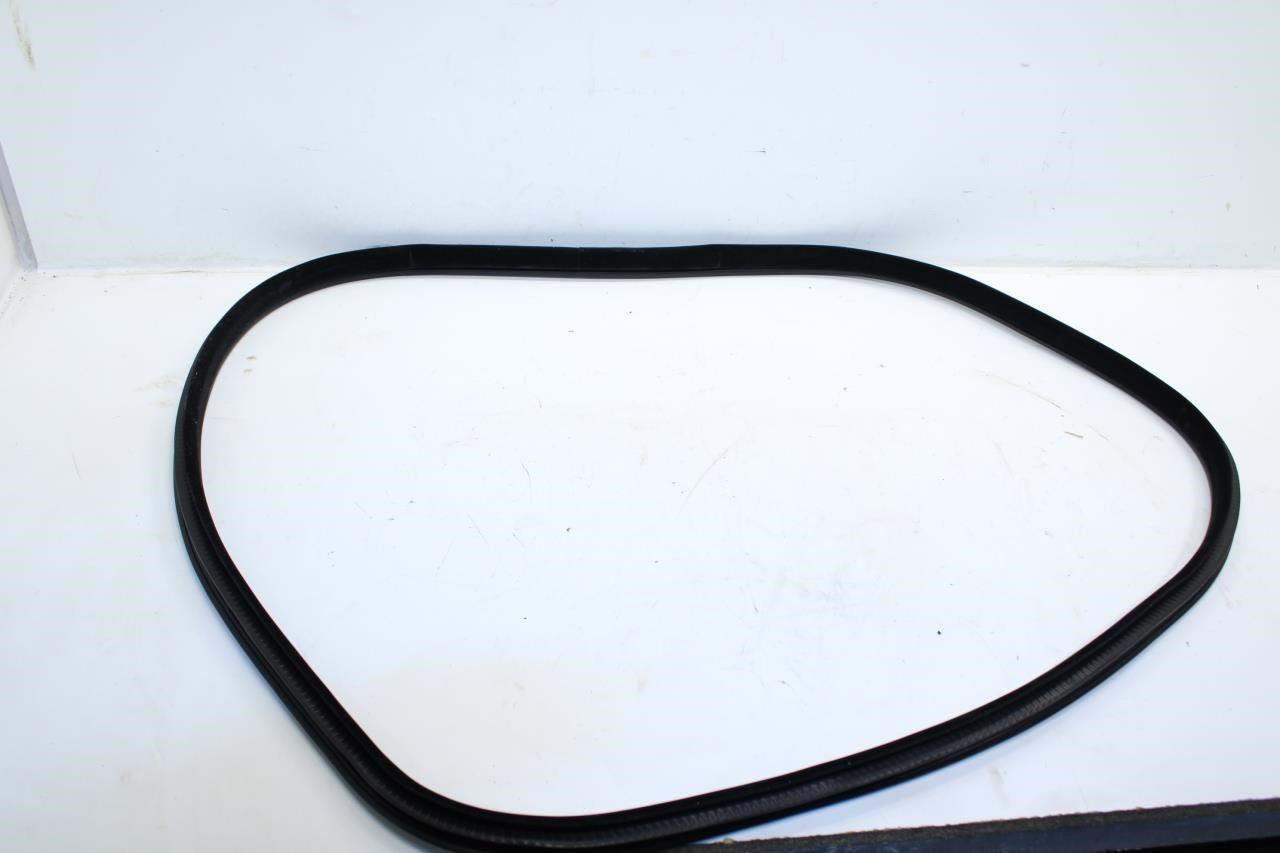 2017-2020 Jaguar XE R-Dynamic S Front Right Door Weatherstrip On Body T4N20984 - Alshned Auto Parts