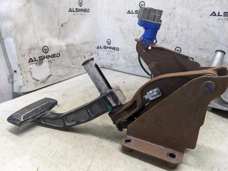 2011-2012 Ford F250SD Adjustable Brake Pedal w/ Bracket BC34-9D823-BA OEM - Alshned Auto Parts