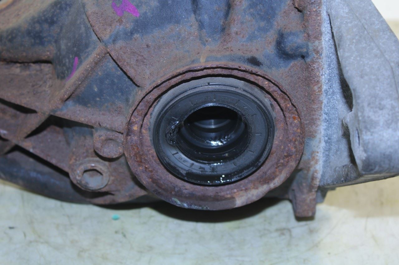 2012-14 Dodge Challenger SXT 3.6L RWD Axle Rear Differential Carrier 2.65 ratio - Alshned Auto Parts