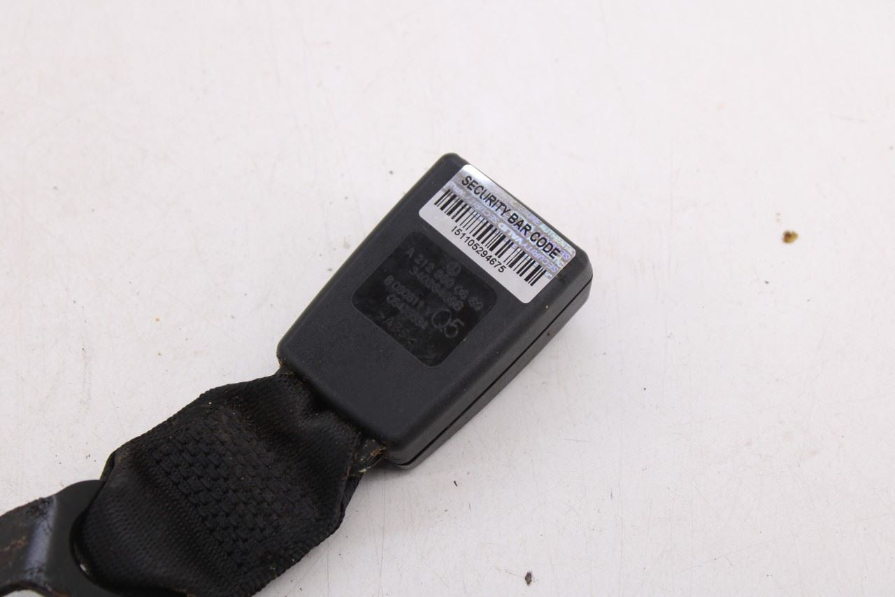 10-16 Mercedes-Benz E350 Rear RH LH Side and Center 2nd Row Seat Belt Buckle Set3