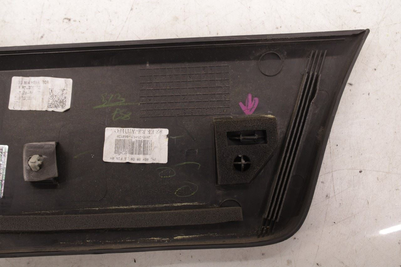 18-22 Ford EcoSport SE Rear Right Door Lower Body Molding GN15-254A76-BAW *ReaD - Alshned Auto Parts