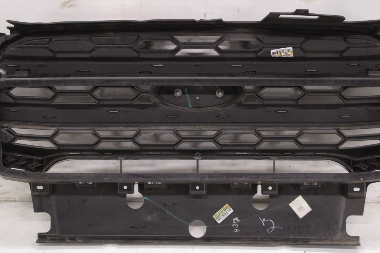 2018-2022 Ford EcoSport SE 1.0L FWD Front Center Radiator Upper Grille w/ Emblem - Alshned Auto Parts