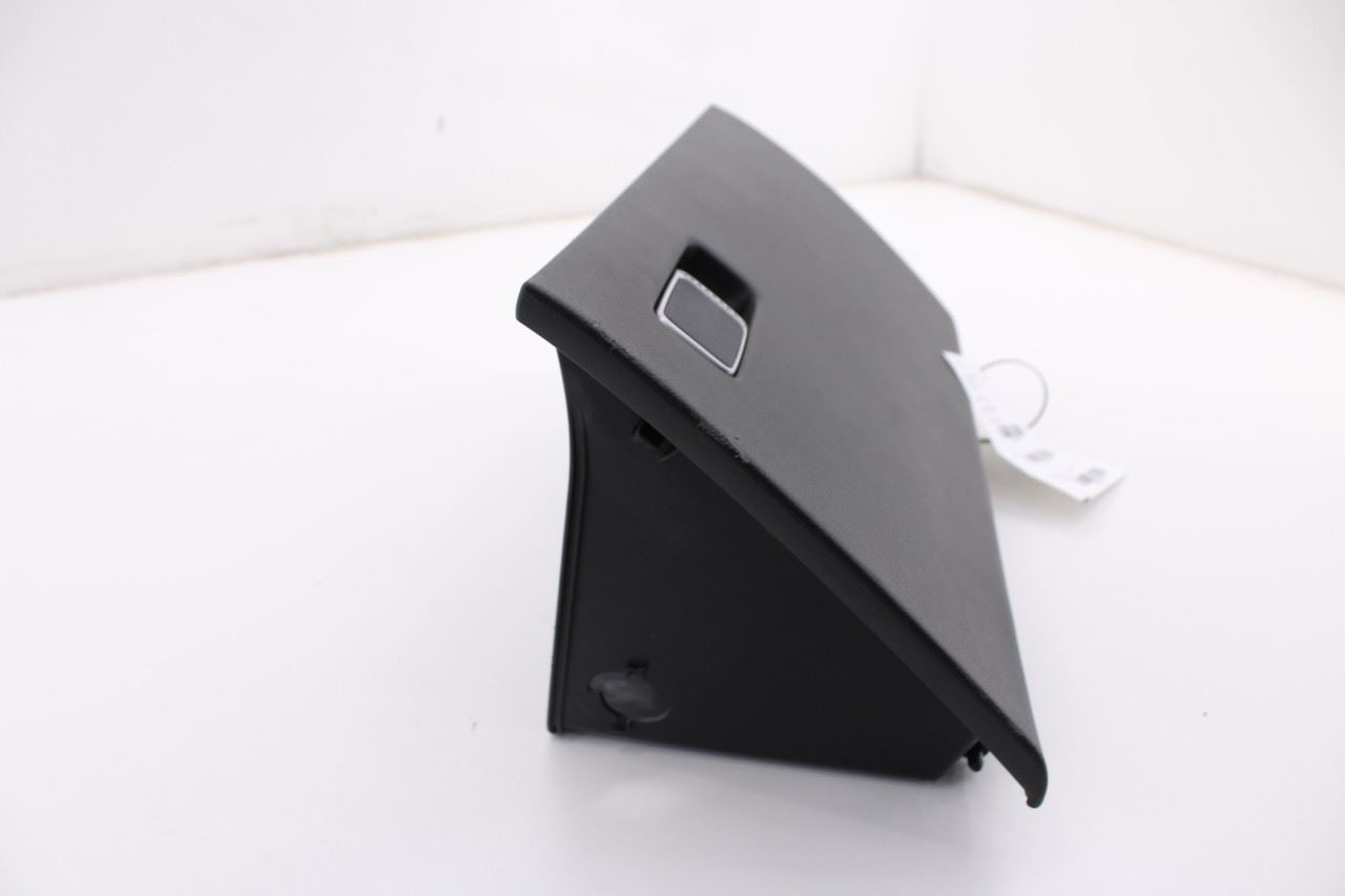 2021-23 Hyundai Santa Fe SEL Glove Box Door Storage Compartment 84510-S2AA0-NNB3