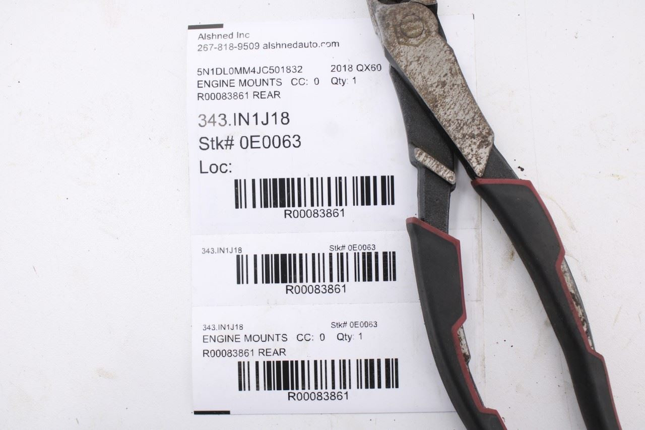 2014-2020 Infiniti QX60 3.5L AWD Rear Engine Mount Insulator Bracket 11320-3JA0B10