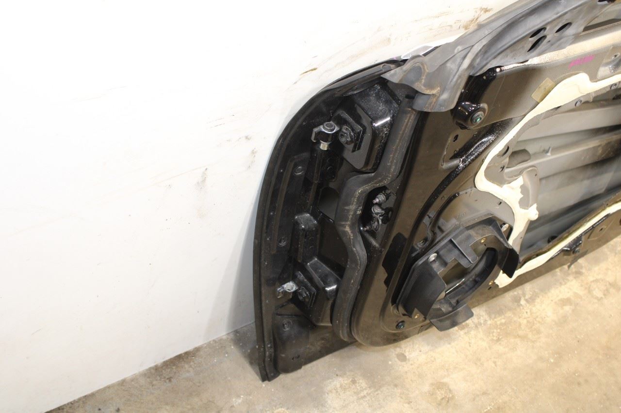 2014-2020 Maserati Ghibli Front Right Passenger Door Shell Panel 673007995 OEM - Alshned Auto Parts