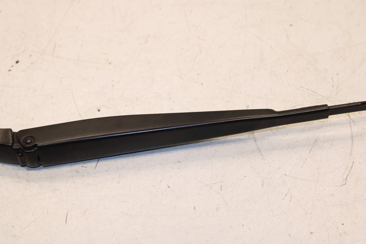 2020-2025 Ford Escape SEL Front Left Driver and Right Side Windshield Wiper Arm - Alshned Auto Parts