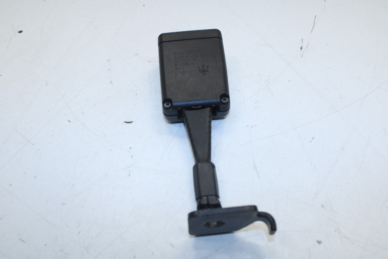 2017-21 Maserati Ghibli Rear RH and LH Side Center 2nd Row Seat Belt Buckle Set - Alshned Auto Parts