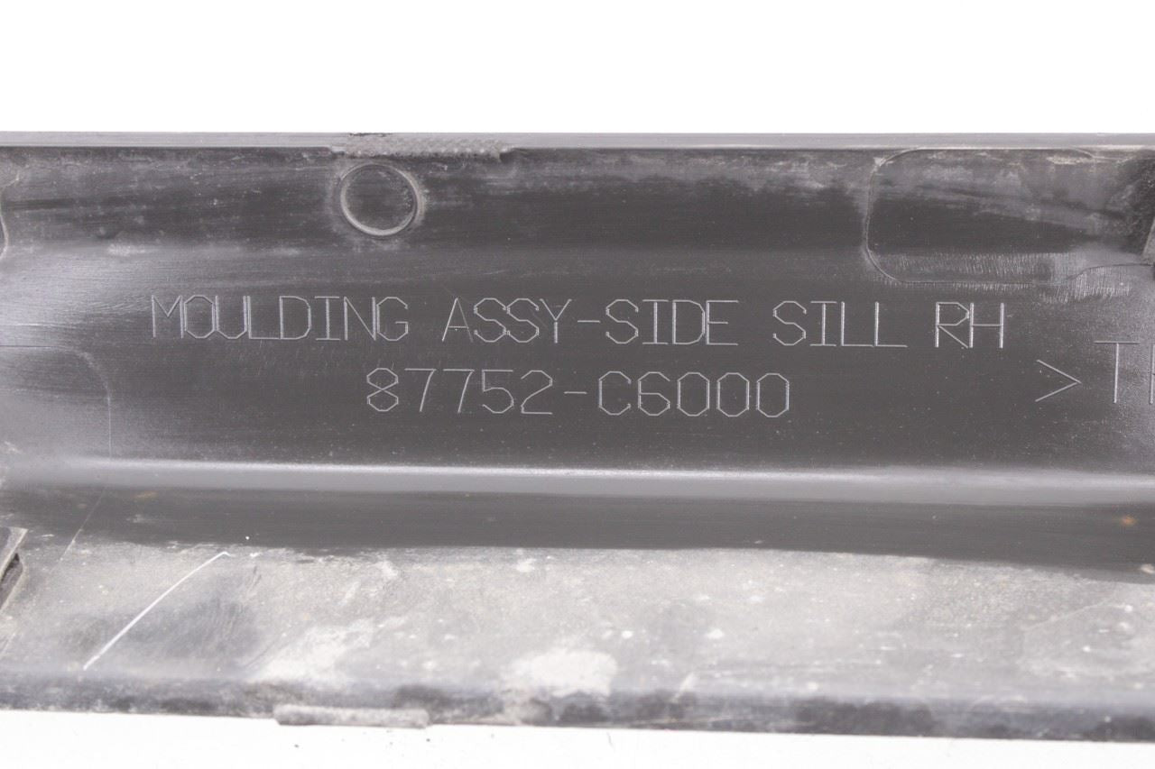 16-20 Kia Sorento EX Right Rocker Skirt Panel Molding Sill Cladding 87752-C6000 - Alshned Auto Parts
