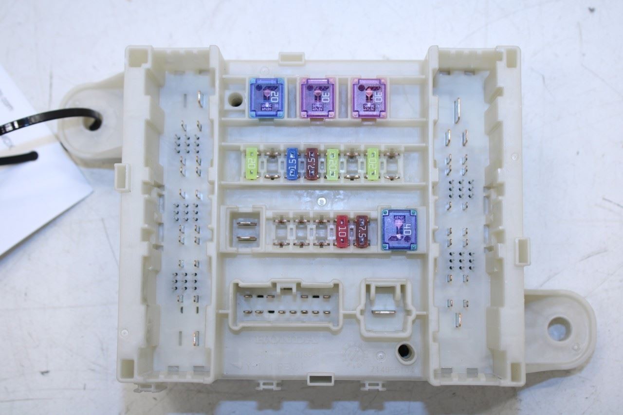 17-20 Acura MDX Advance 3.5L Rear Cabin Fuse Relay Junction Block 38230-TZ6-A12 - Alshned Auto Parts