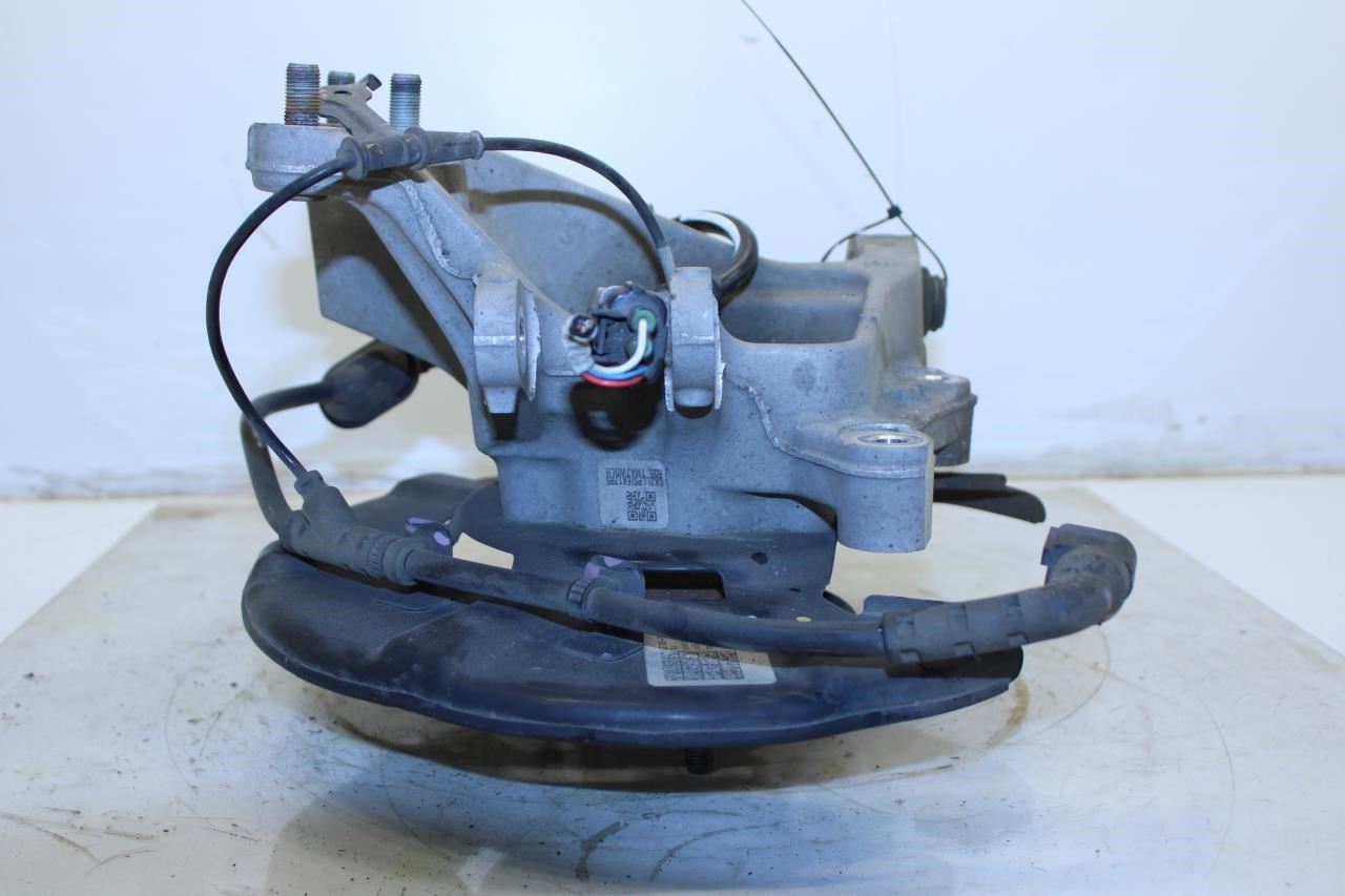 2019-2020 Hyundai Santa Fe Limited FWD Rear Left Spindle Knuckle Hub 52710-S1000 - Alshned Auto Parts