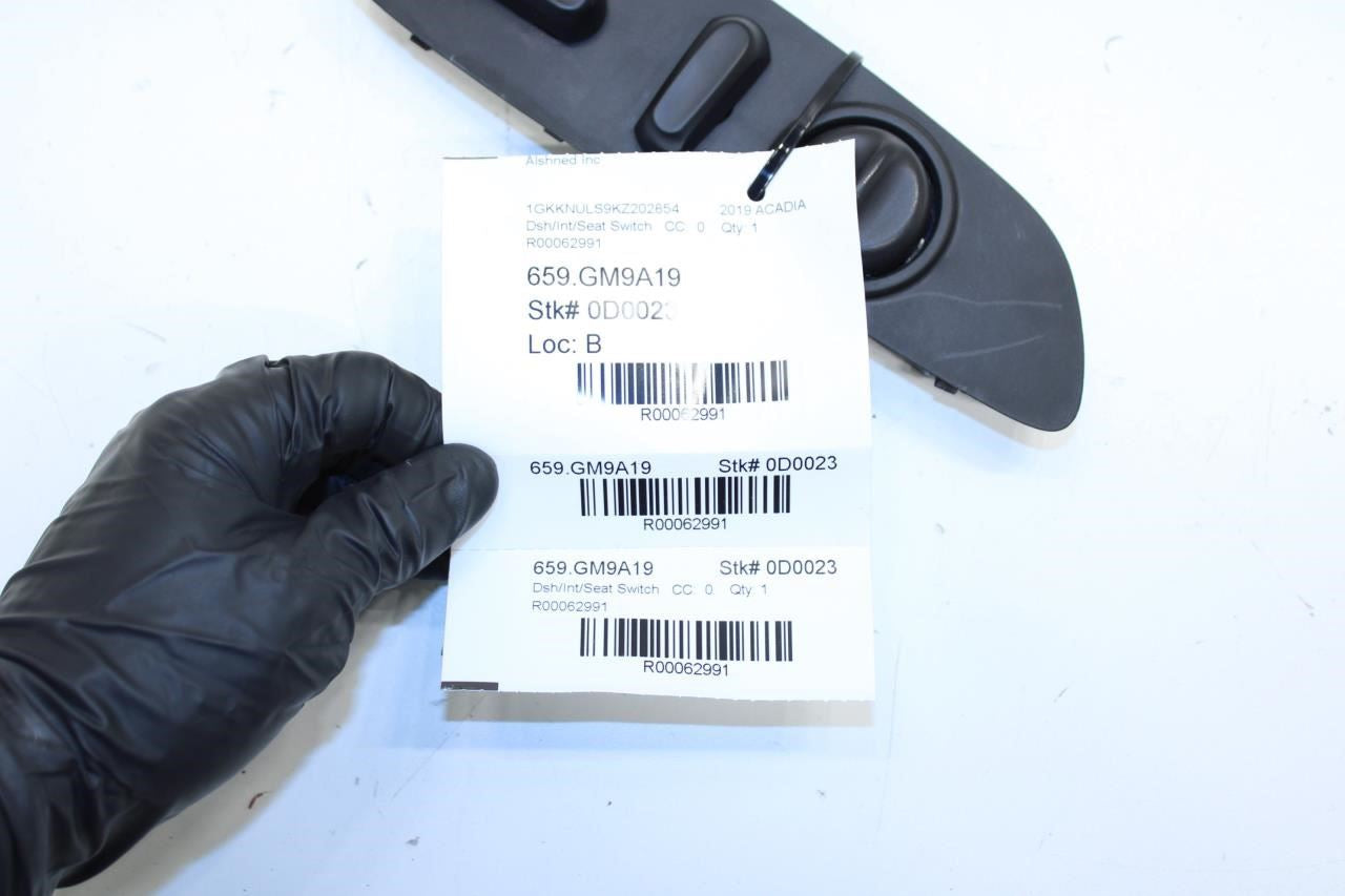 2017-2023 GMC Acadia SLT-1 Front Left Seat Adjuster Switch w/ Trim 84445926 OEM - Alshned Auto Parts