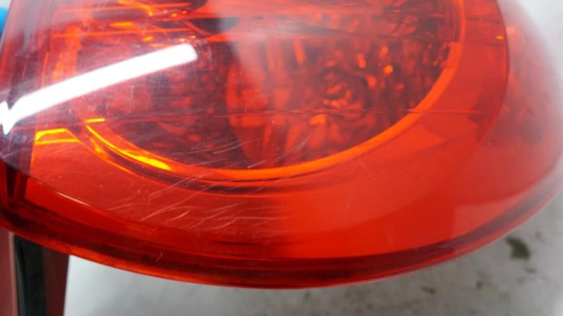 2009-2012 Chevrolet Traverse Passenger Right Rear Tail Light 15912686 OEM - Alshned Auto Parts