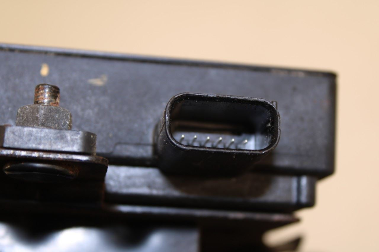 2014-2017 Infiniti QX50 Rear Right Side Blind Spot Detection Radar Sensor Module - Alshned Auto Parts