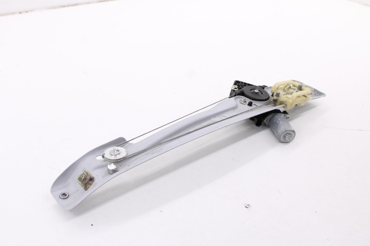 18-24 Chevrolet Equinox LT Rear Left Driver Side Door Window Regulator w/ Motor10