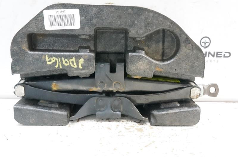 2008-2016 Hyundai Genesis Coupe Lift Jack with Foam Holder 09149-2M100 OEM - Alshned Auto Parts