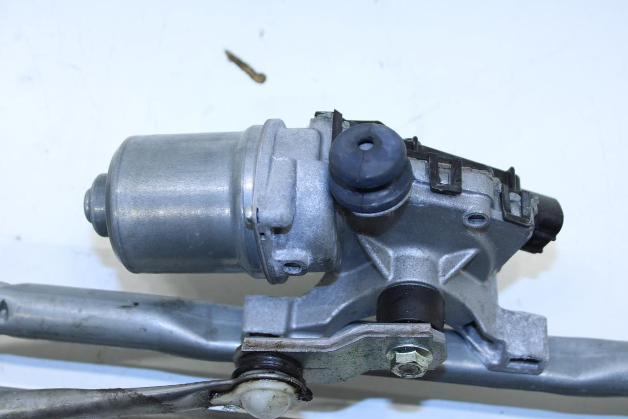 2017-2023 GMC Acadia SLT-1 Front Windshield Wiper Transmission Linkage w/ Motor - Alshned Auto Parts