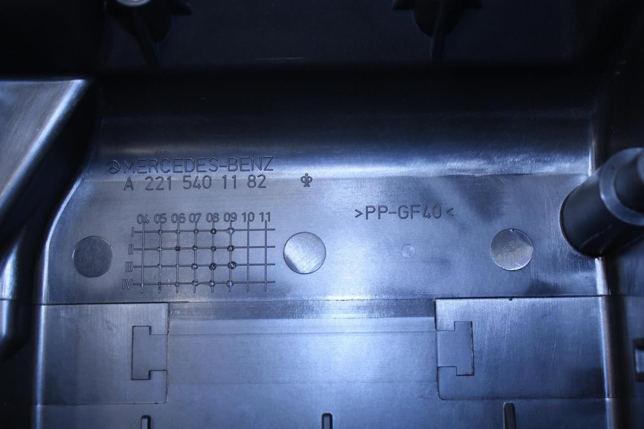 07-13 Mercedes-Benz S550 Under Hood Fuse and Relay Cover Trim 221-540-11-82 OEM - Alshned Auto Parts