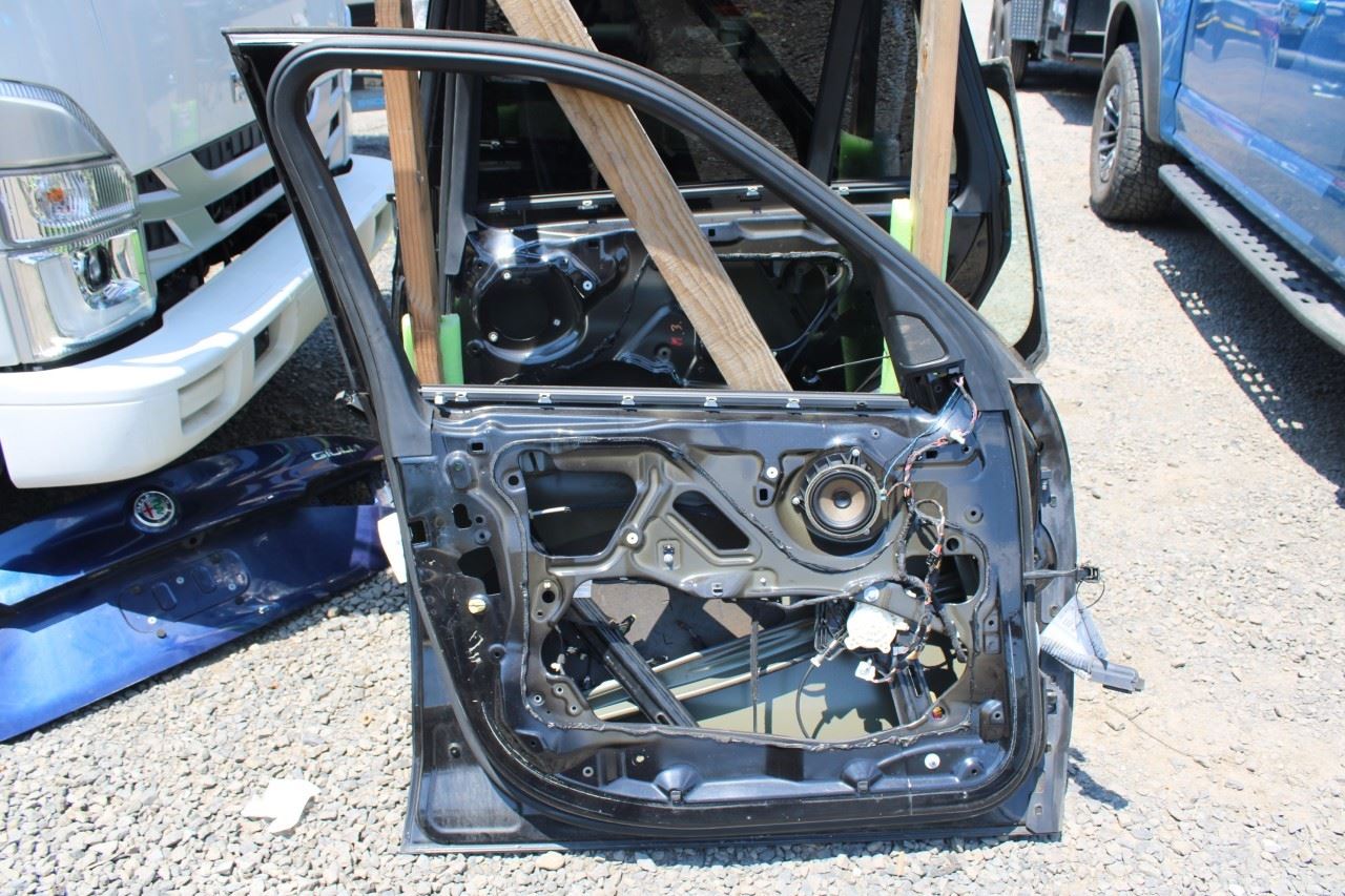 2014-2018 BMW X5 xDrive35i Front Left Driver Door Shell Panel 41517386737 OEM - Alshned Auto Parts