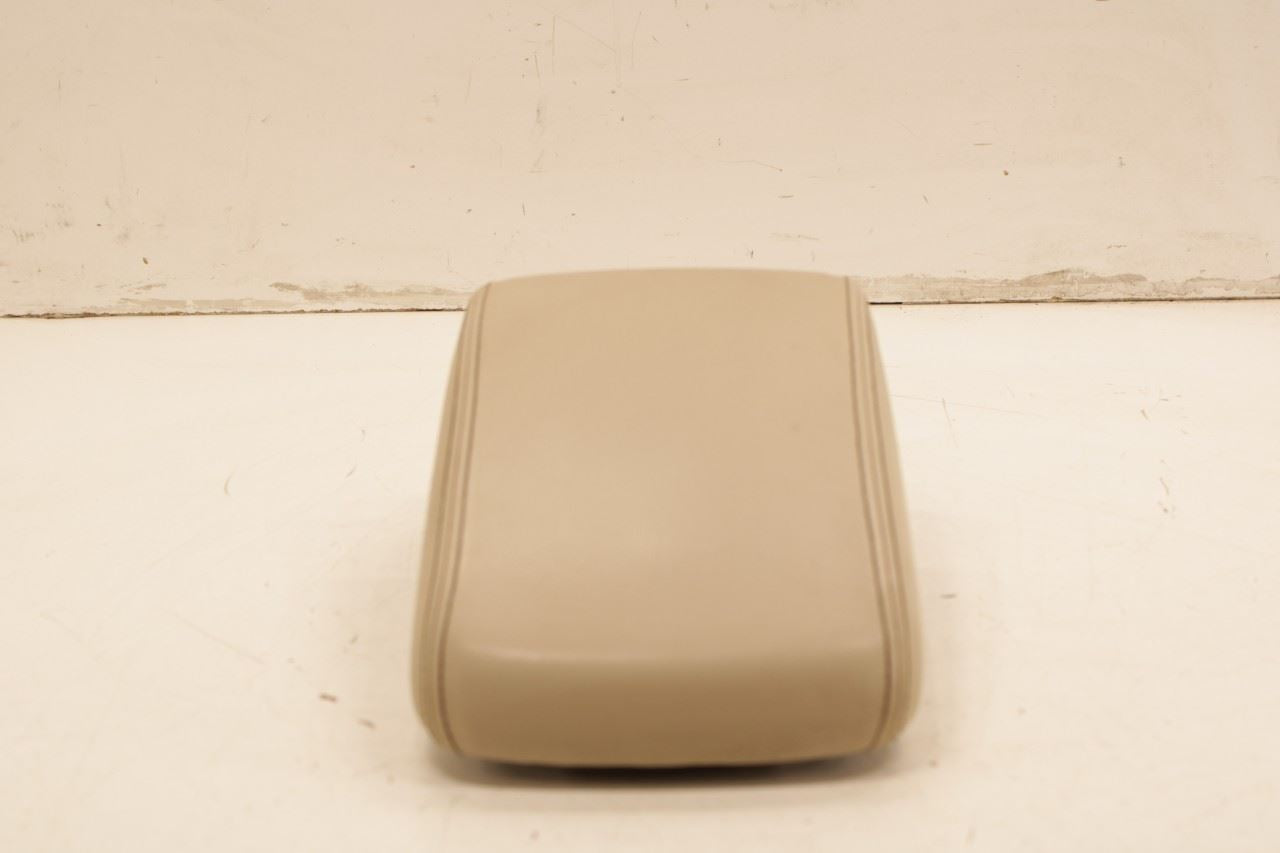 12-19 Volkswagen Passat SE FR Center Console Armrest Storage Lid 561-863-239-AE - Alshned Auto Parts