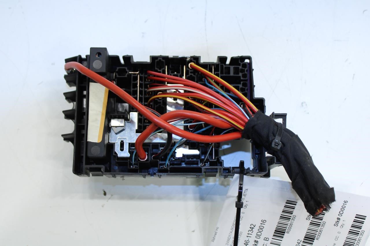 2015-18 Volkswagen Jetta Sport Engine Bay Relay Fuse Junction Box 5C0937819L OEM - Alshned Auto Parts