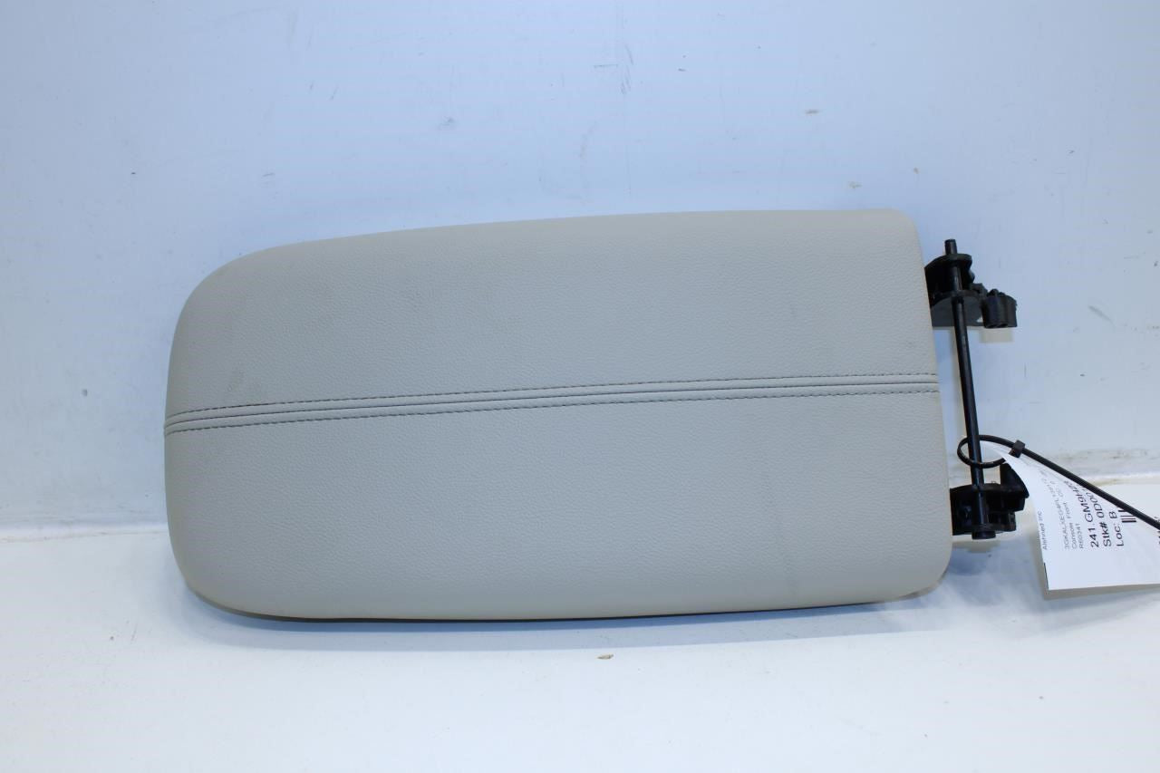 2018-24 GMC Terrain Denali Console Armrest Storage Lid Cover 84500550 OEM *ReaD* - Alshned Auto Parts