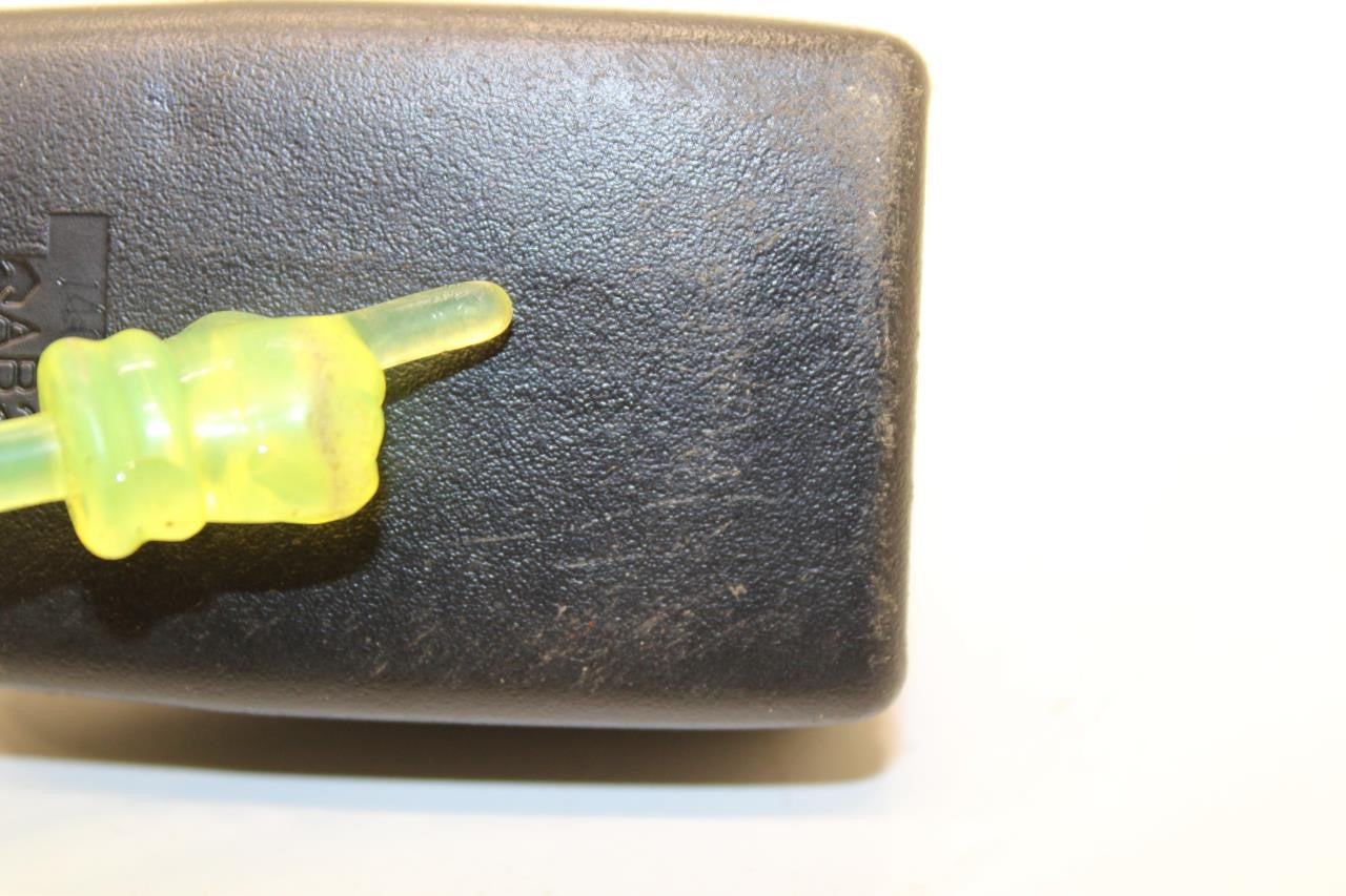 11-18 Jeep Grand Cherokee Rear Left Side 2nd Row Seat Belt Buckle 1MC71DX9AC OEM - Alshned Auto Parts