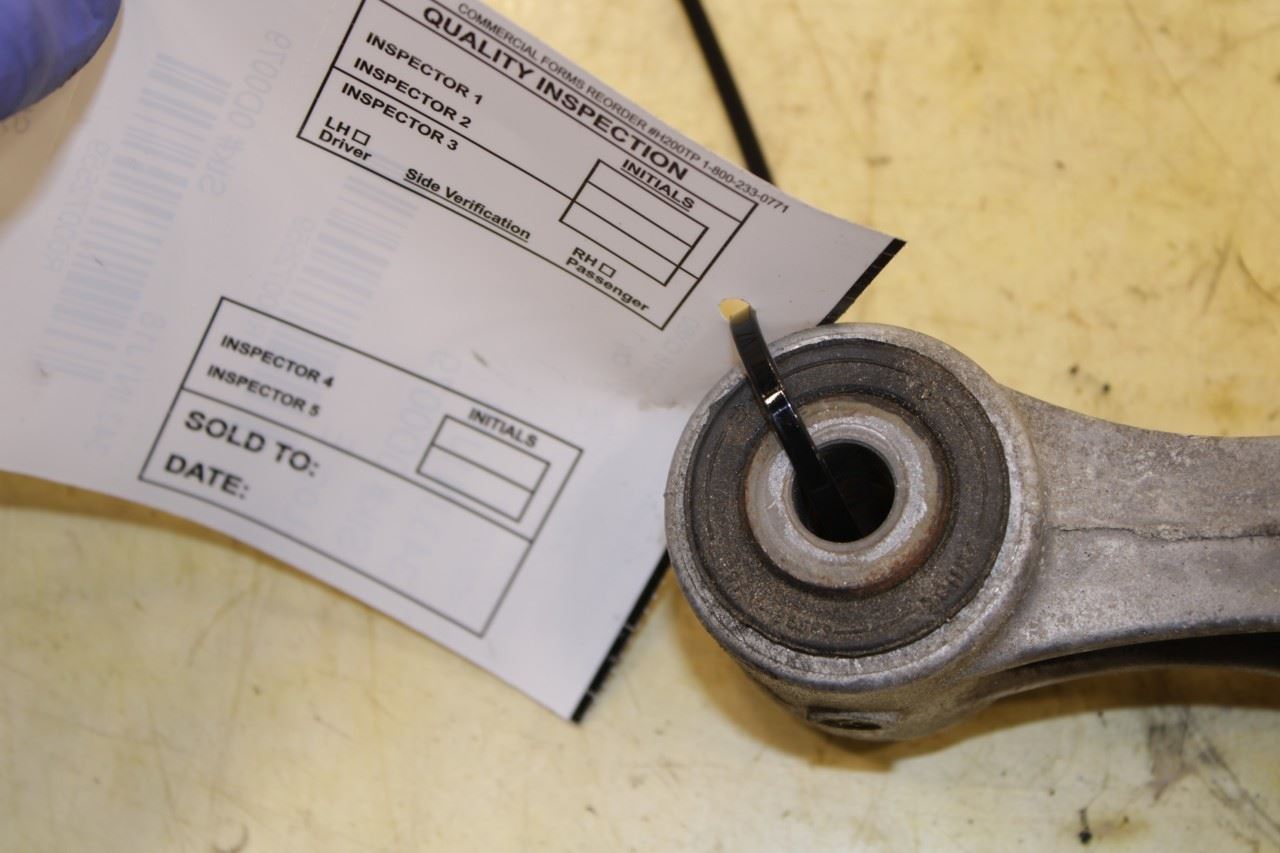 2014-2020 Infiniti QX60 3.5L FWD Engine Torque Rod Mount Bracket 11350-4RA0A OEM - Alshned Auto Parts