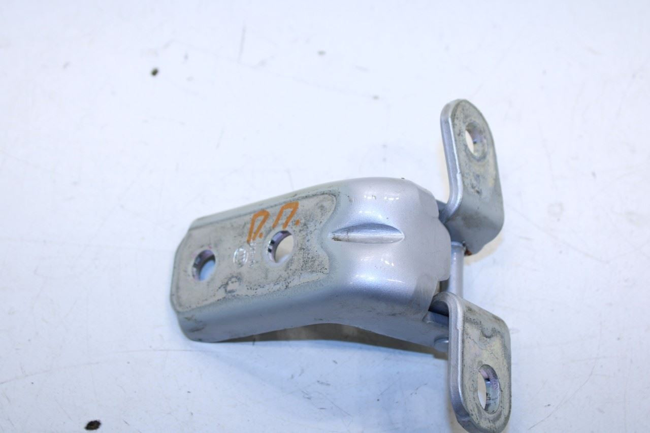2020-2025 KIA Soul LX Front Right Passenger Side Door Hinge Upper and Lower Pair - Alshned Auto Parts