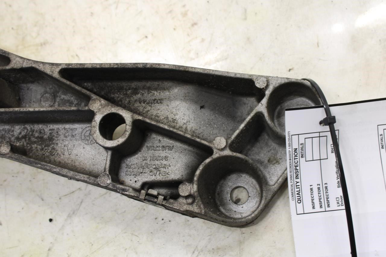 2010-15 BMW 750i xDrive 4.4L Transmission Crossmember Mount Bracket 22326777615 - Alshned Auto Parts