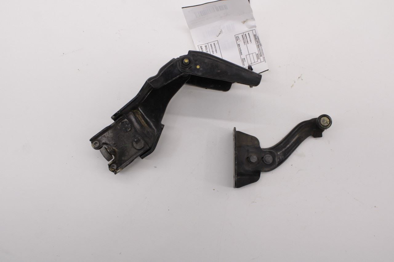 2017-2024 Chrysler Pacifica Limited Rear Left Door Center and Upper Roller Hinge - Alshned Auto Parts