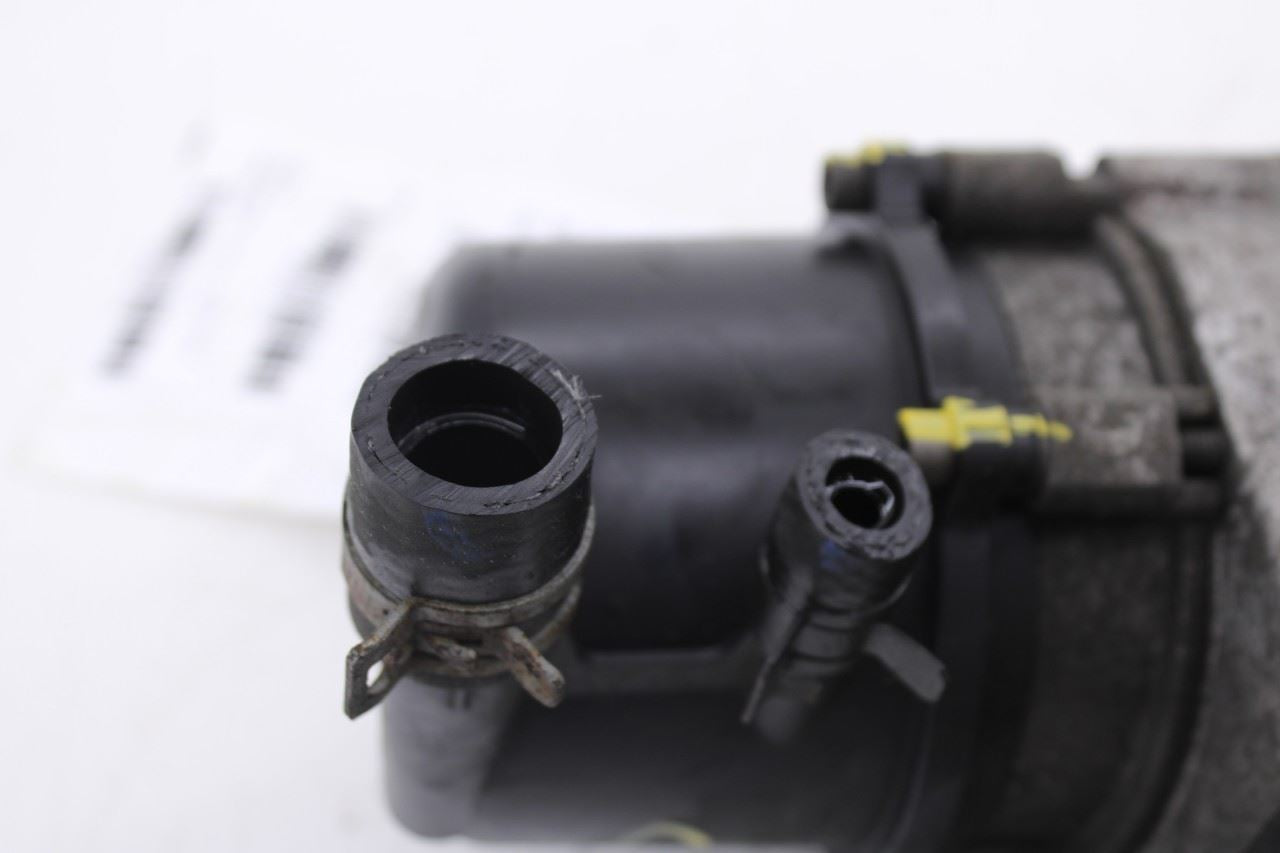 2014-2015 Jeep Grand Cherokee Limited 3.6L 4x4 Power Steering Pump 05154663AB12