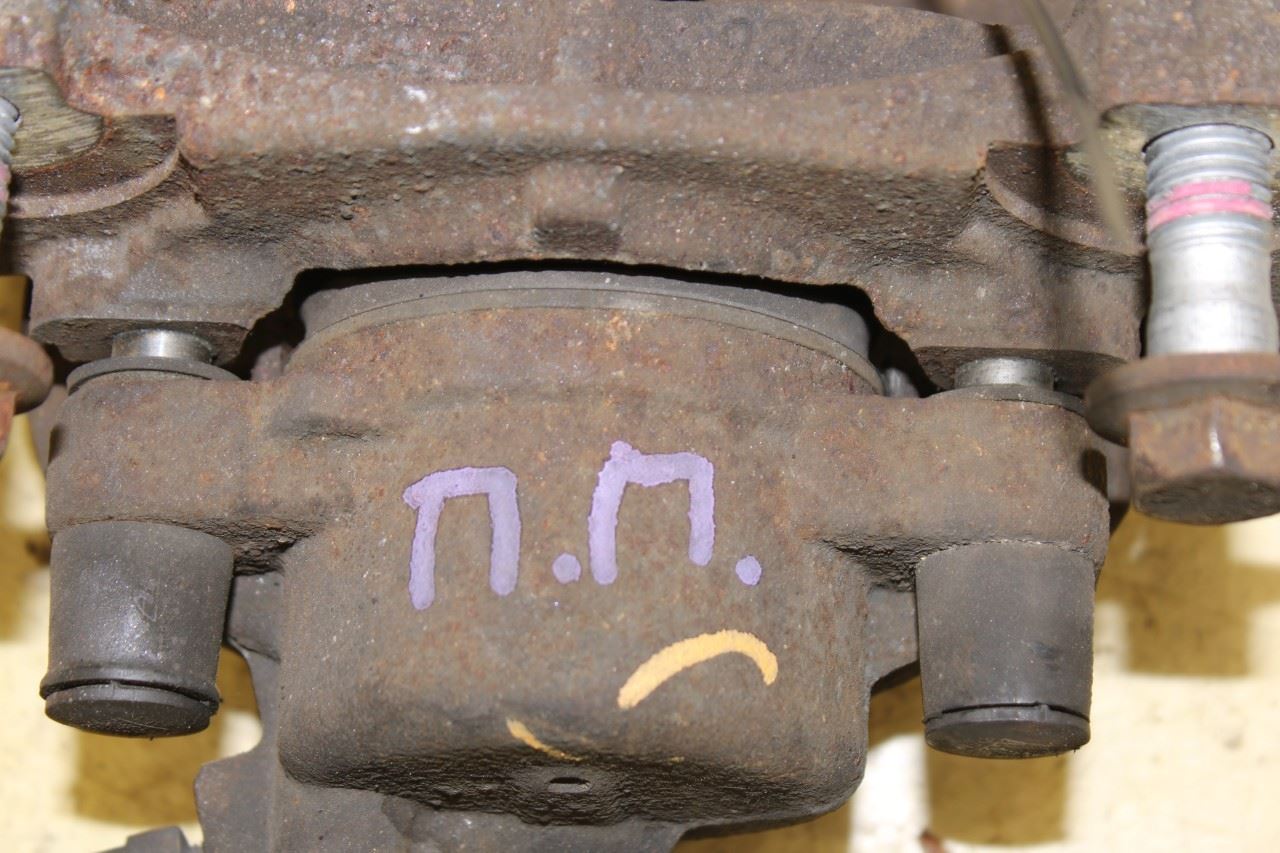 2015-2016 Volvo S60 T5 Premier Front Right Side Brake Disc Caliper 300mm 8603754 - Alshned Auto Parts