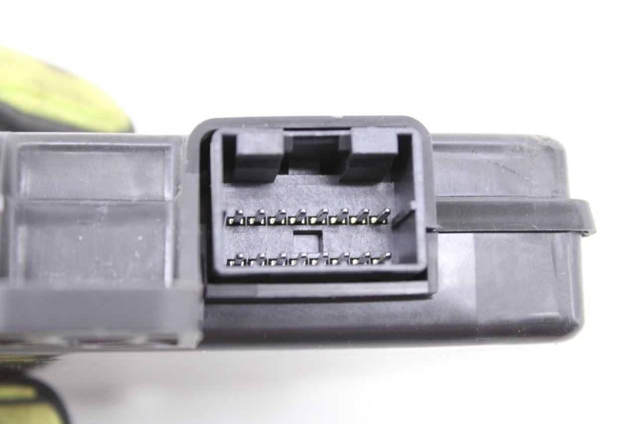 2015 Dodge Durango SXT Hub Receiver Computer Control Module 68240156AC OEM8