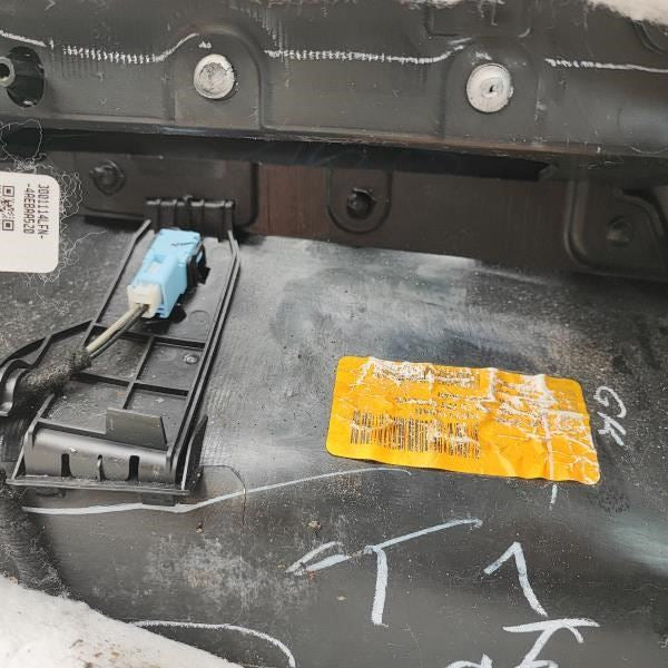 2011-2018 Dodge Journey SXT Front Left Side Door Trim Panel 1QF211X9AH OEM - Alshned Auto Parts