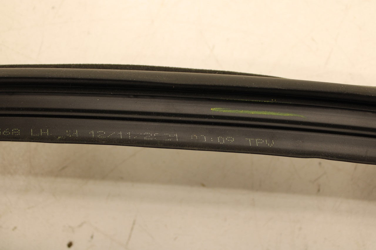 19-25 Chevrolet Blazer 2LT Rear RH Door Run Channel w/ Belt Molding Weatherstrip - Alshned Auto Parts