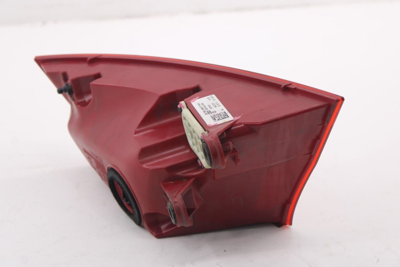 2012-2015 Audi A7 Premium Rear Left Driver Side Tail Light Lamp 4G8-945-095-A3