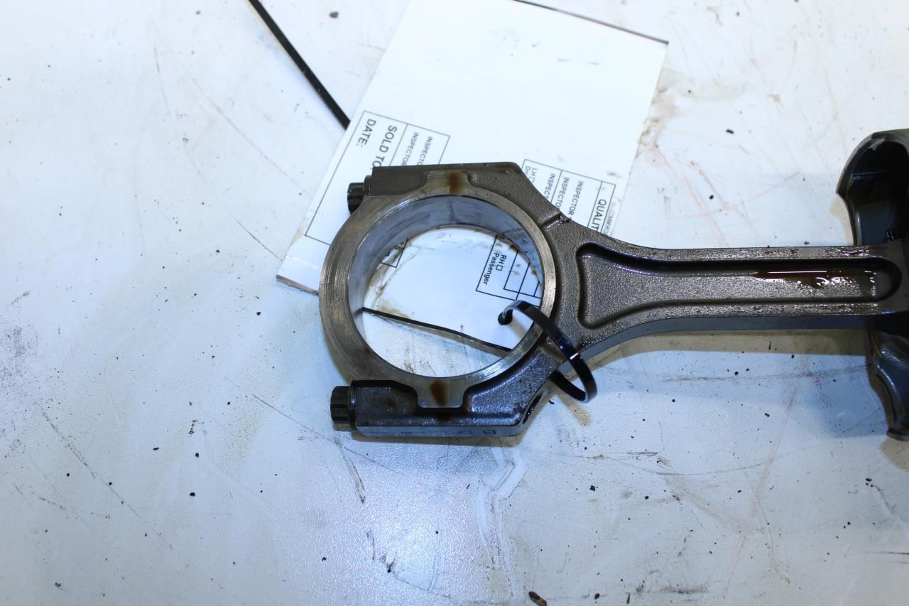2014-2017 Kia Sorento 3.3L Engine Piston w/ Connecting Rod Right 3 23510-3CFA1 - Alshned Auto Parts
