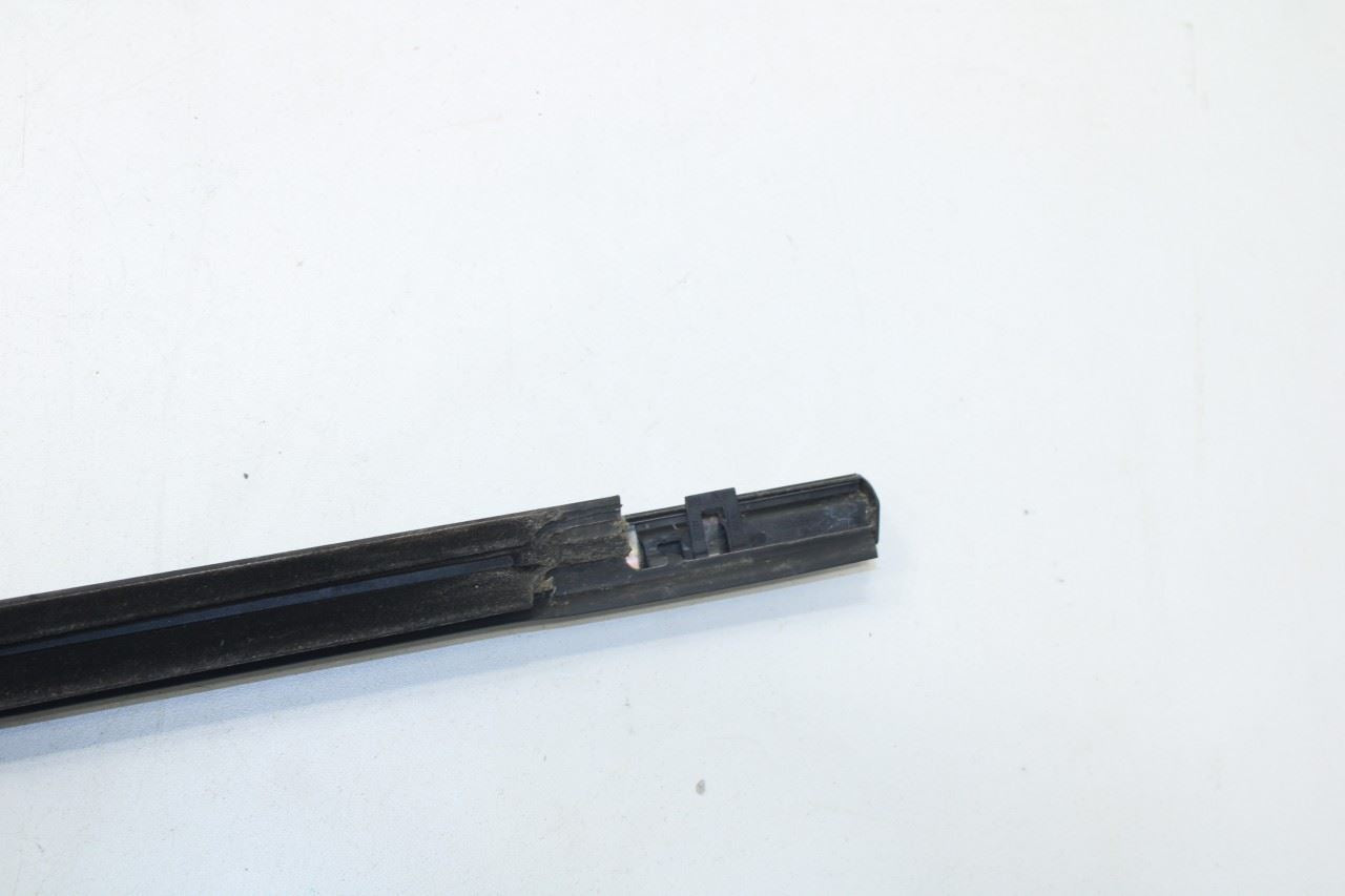 2015-2019 Nissan Murano Rear Right Door Window Run Channel w/ Belt Seal Molding - Alshned Auto Parts
