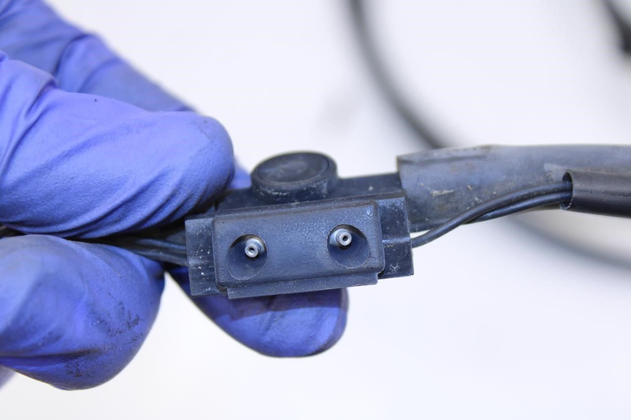 2007-13 Mercedes-Benz S550 Front Windshield Washer Fluid Hose 221-860-02-92 OEM - Alshned Auto Parts