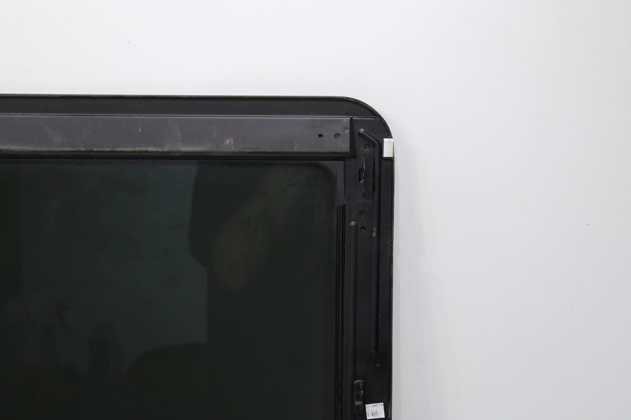 2014-2018 BMW X5 xDrive35i Front Panoramic Sunroof Roof Glass 54137386959 OEM - Alshned Auto Parts