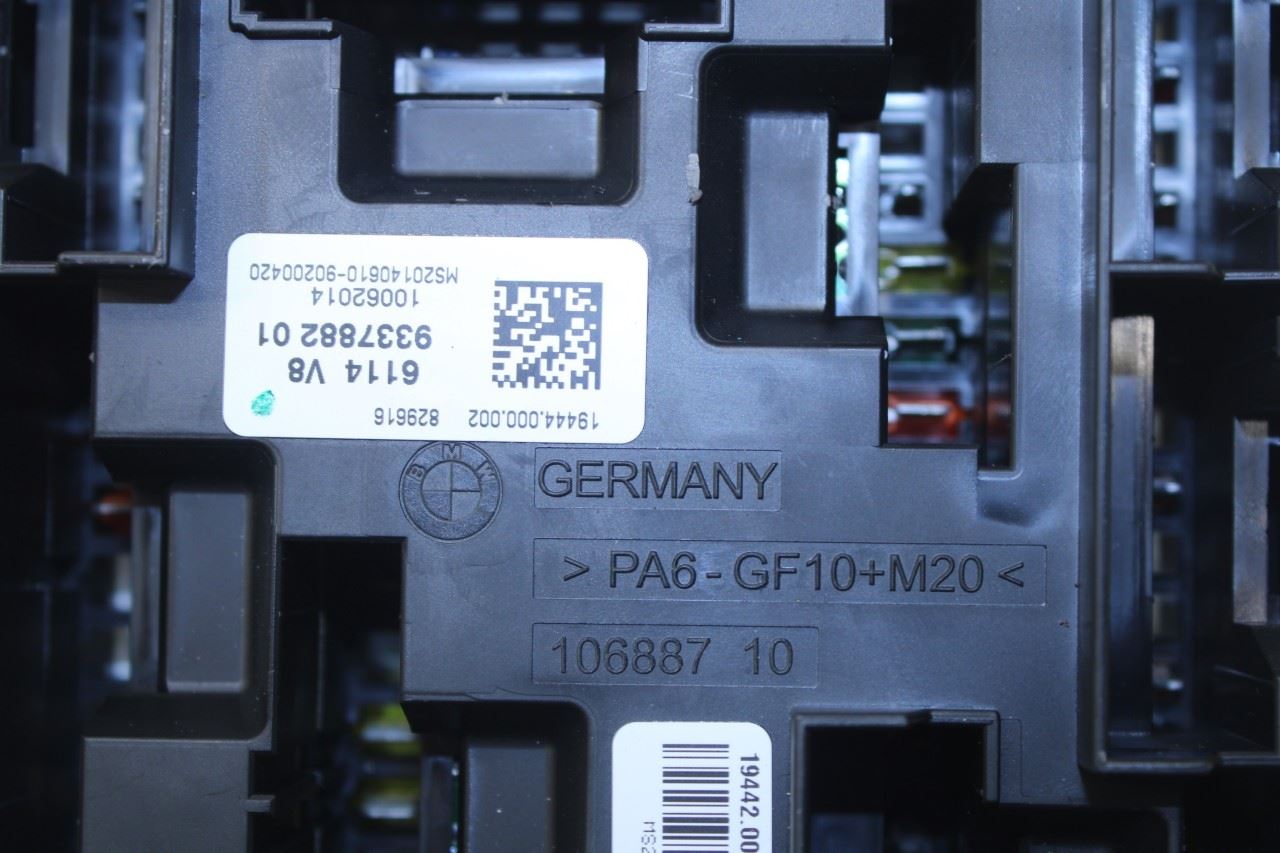 2013-2016 BMW 328i xDrive SULEV 2.0L AWD Rear Power Distribution Fuse Relay Box - Alshned Auto Parts