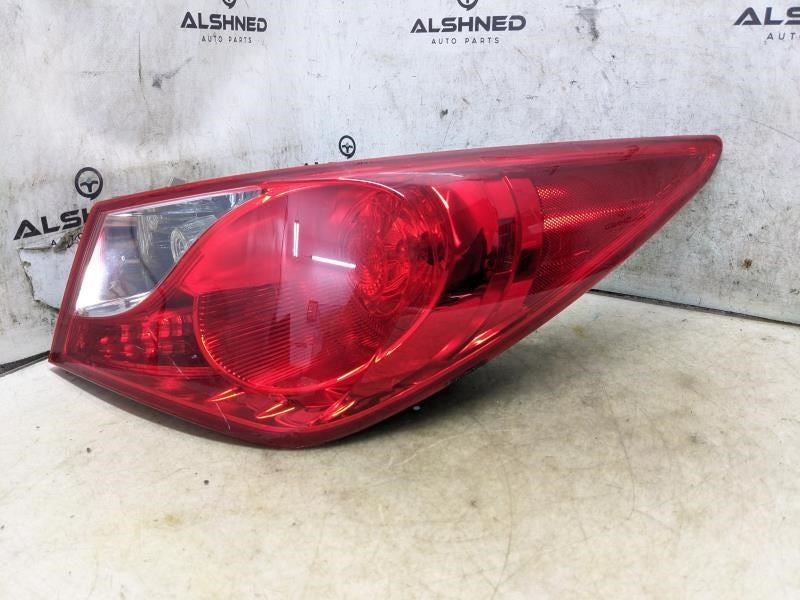 2011-2014 Hyundai Sonata Rear Right Passenger Side Tail Light Lamp 92402-3Q000 - Alshned Auto Parts