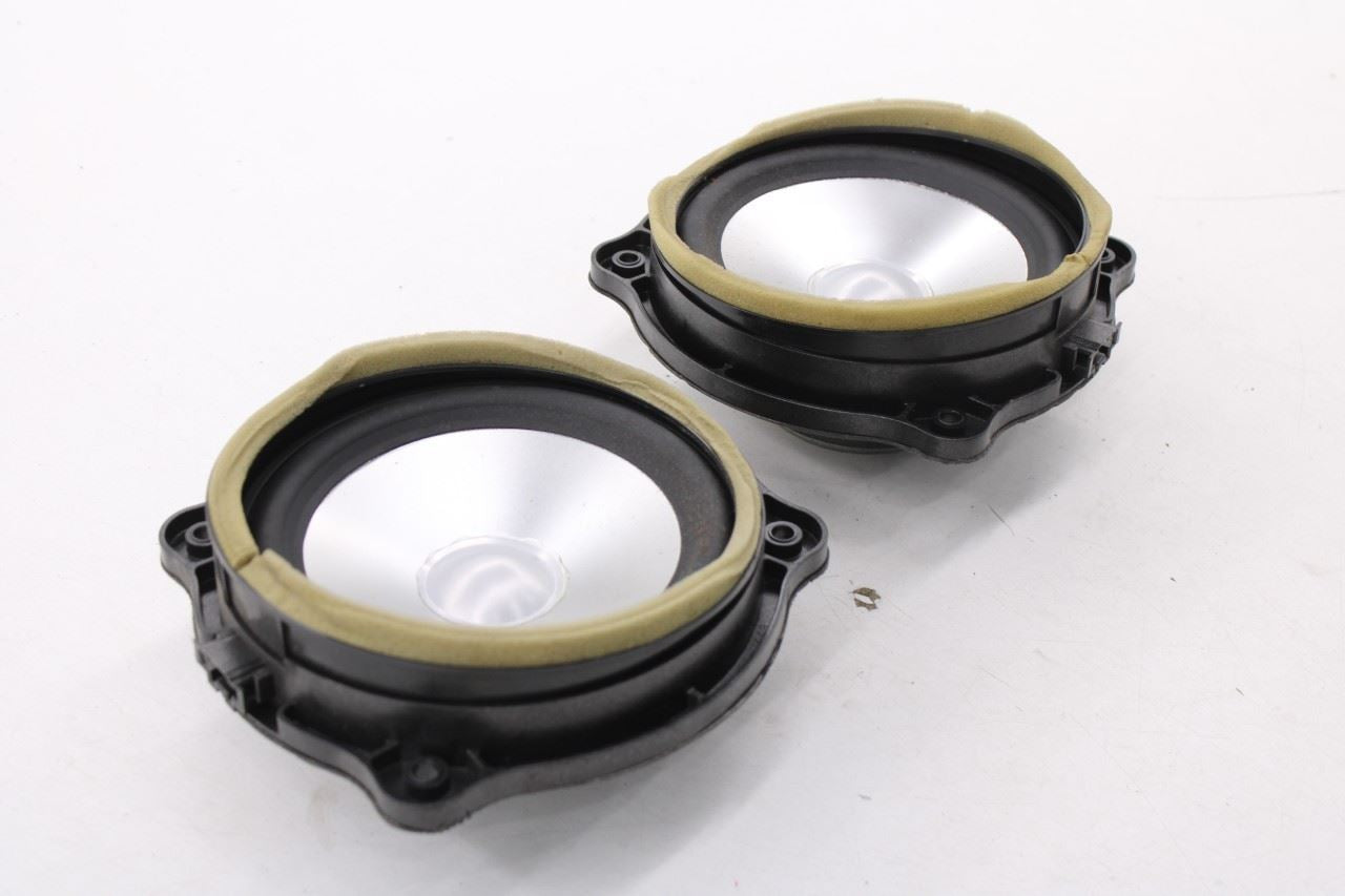 2010-2012 Land Rover Range Rover HSE Rear Right and Left Door Speaker XQM500410 - Alshned Auto Parts