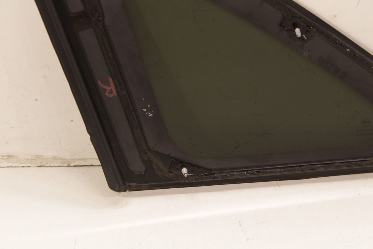 2022-2025 Hyundai Tucson SEL Rear Right Side Quarter Window Glass 87820-N9010 - Alshned Auto Parts