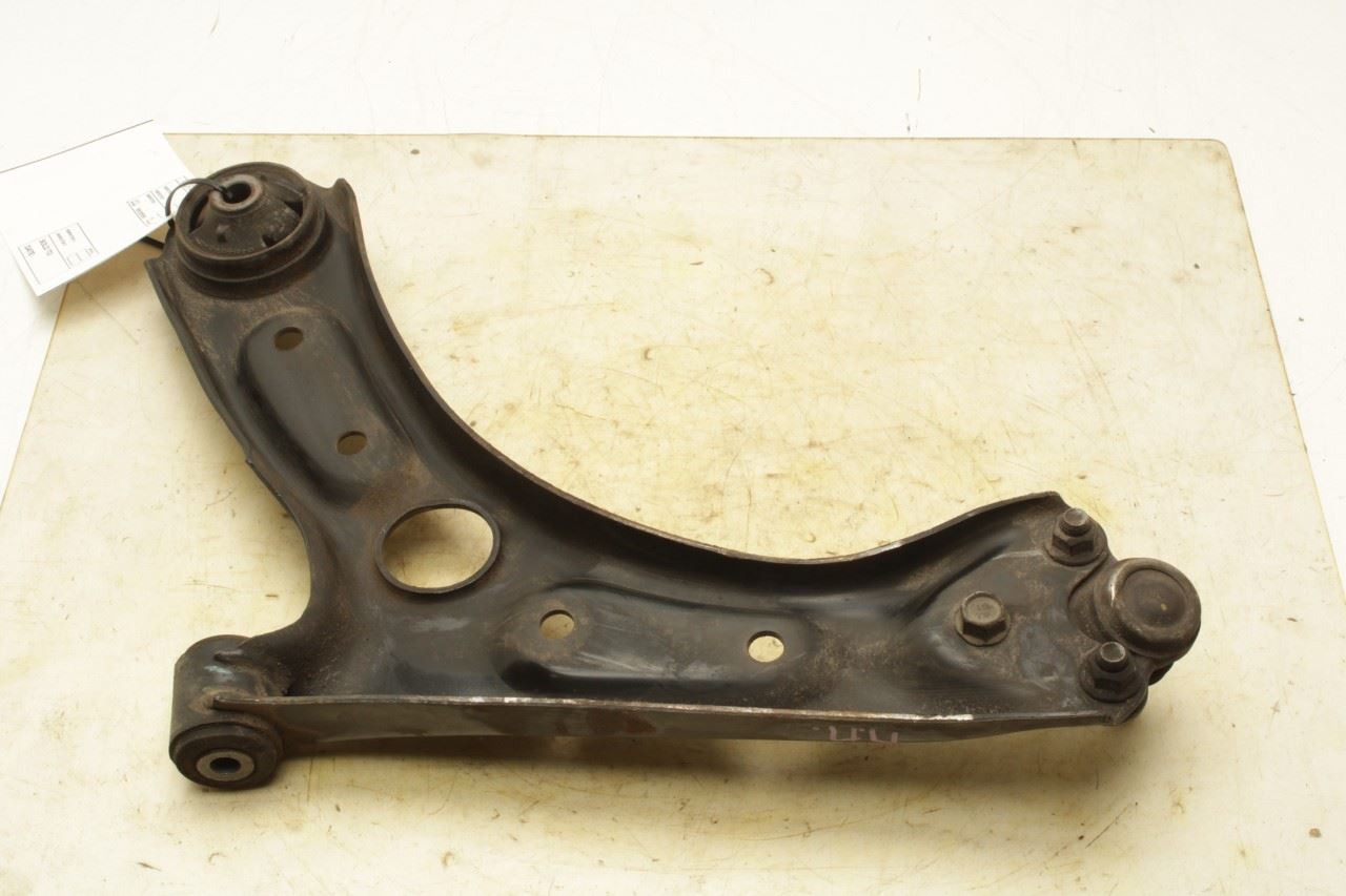 2019-2024 Kia Forte LXS 2.0L FWD Front Right Side Lower Control Arm 54501-F2AA0 - Alshned Auto Parts