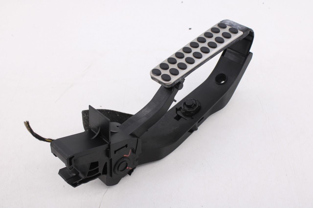 2006-2009 Mercedes-Benz CLK350 3.5L Accelerator Throttle Gas Pedal Sensor4