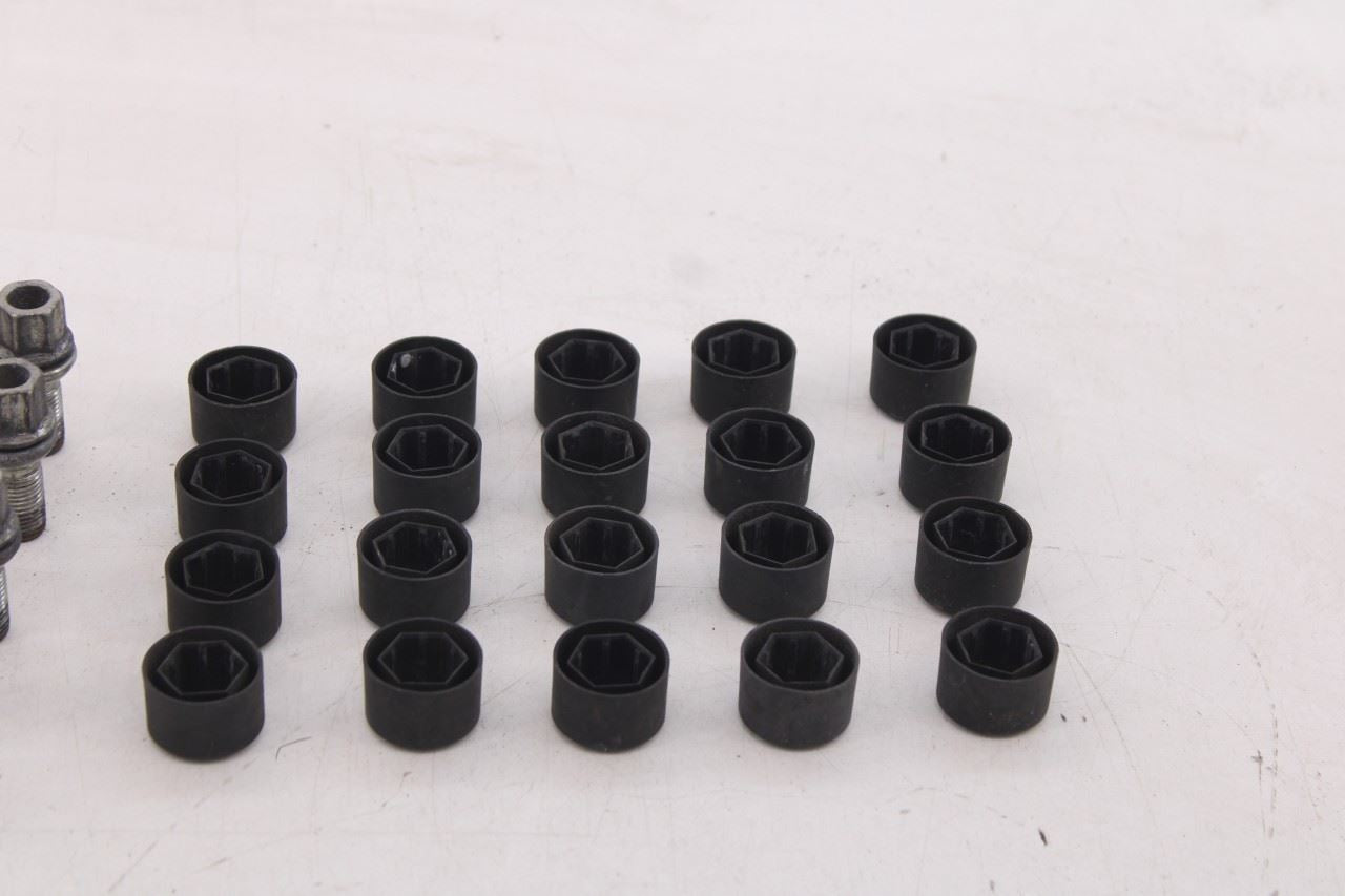 2018-2023 Volkswagen Atlas SE Wheel Lug Nut Bolt Set of 20 w/ Caps WHT002438 OEM7